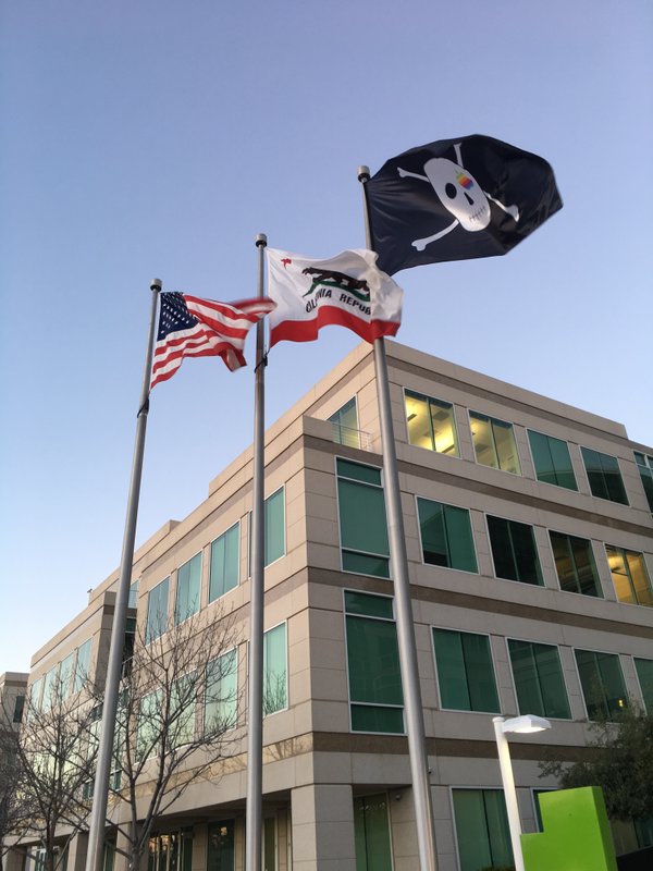 Apple Campus Pirate Flag