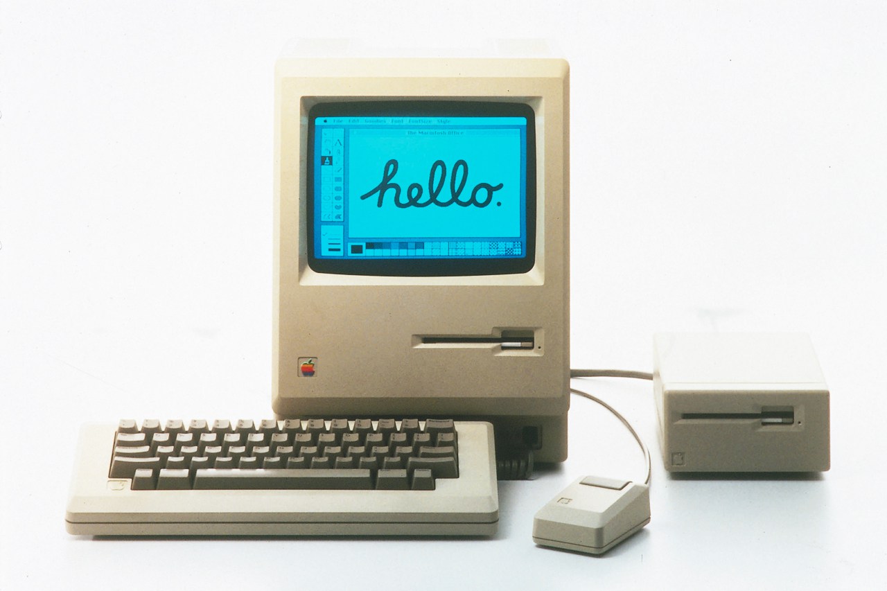 Apple Hello 1984