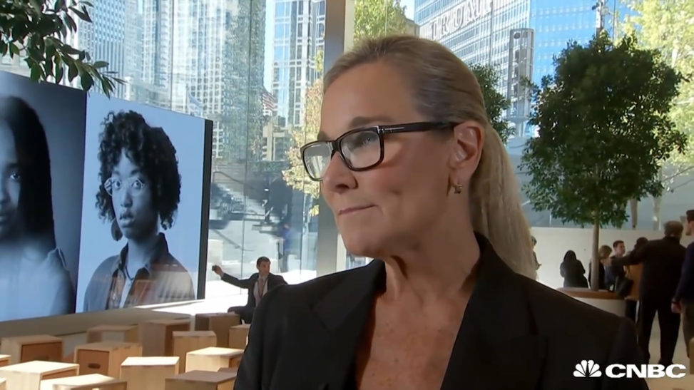 Angela Ahrendts